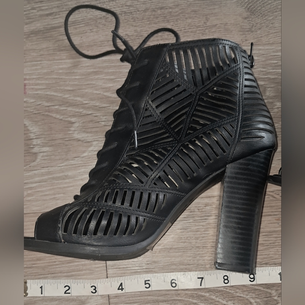 Mix No. 6 Size 8 Womens Black Strappy Heeled Boots - Picture 4 of 12